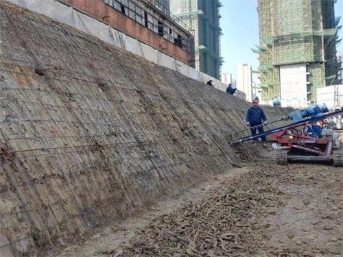 铅山建筑边坡支护